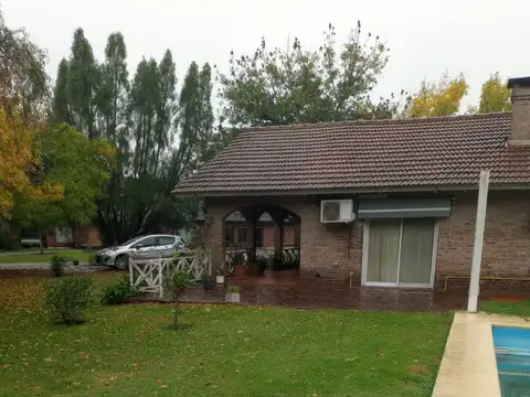 Autopista Acceso Oeste 100