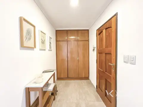 Casa 7 ambientes con 2 baños