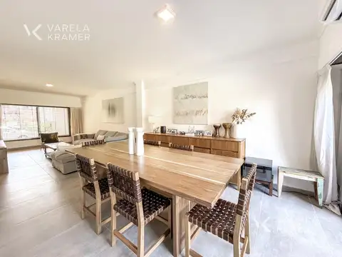 Casa 7 ambientes con 2 baños