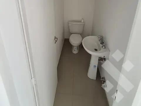 Depto Tipo Casa 3 ambientes con 2 baños