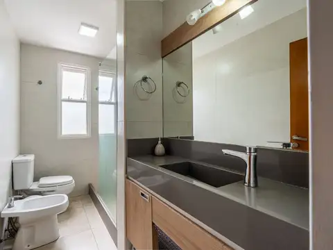 Departamento en Venta en La Lucila, USD 168.000