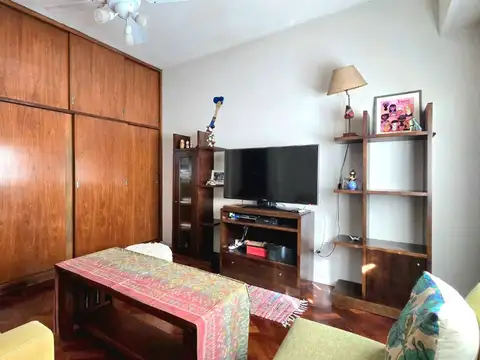 Depto Tipo Casa 4 ambientes con 1 baño