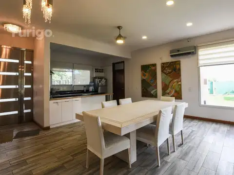 Casa en Venta en Soldini, USD 380.000