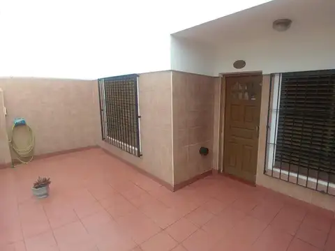 Casa en Venta en Lomas De Zamora, USD 115.000