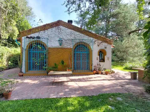 Quinta en Venta en Barrio Parque Leloir, USD 490.000