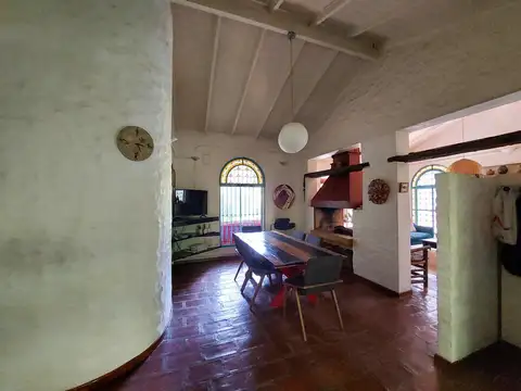 Quinta en Venta con 5 cocheras