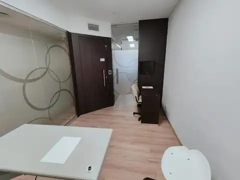 Oficina 3 ambientes con 1 baño