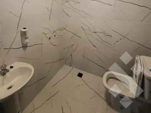 Venta de Local a estrenar, Villa Manzano, Río Negro