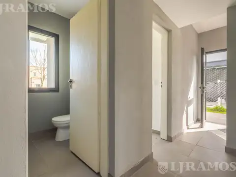 Casa en Venta al Este