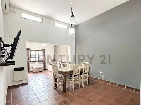 Casa en Alquiler de 4 dormitorios