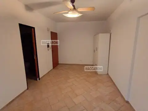 Depto Tipo Casa en Alquiler en Liniers, $ 480.000
