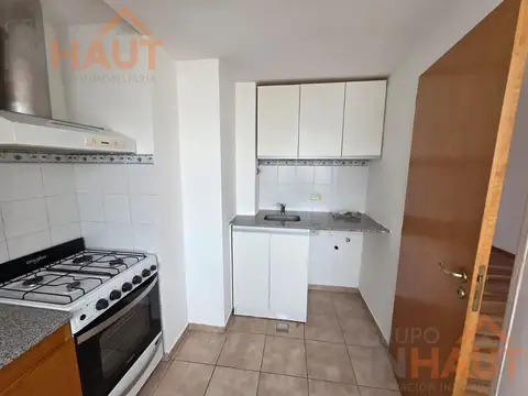 Departamento en Alquiler en Cipolletti, $ 1.100.000