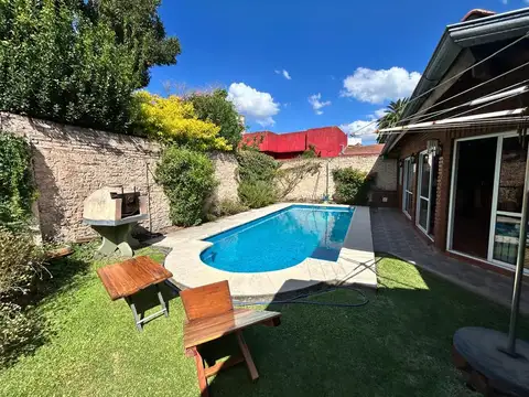 Casa en Venta de 4 dormitorios