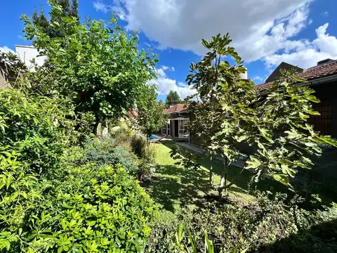 Casa 5 ambientes con 3 baños