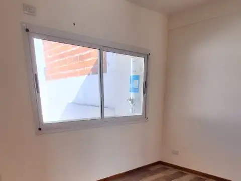 Depto Tipo Casa en Venta de 1 dormitorio