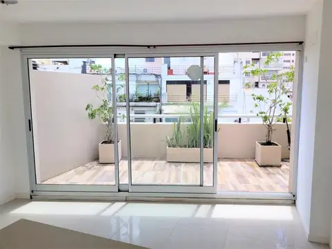 Excelente Departamento en pleno Las Cañitas - NO PAGA EXPENSAS NI ABL NI AGUA