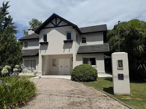 Venta Casa Barrio Princess Pilar