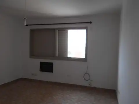 Buenos Aires 2521 , Piso 12
