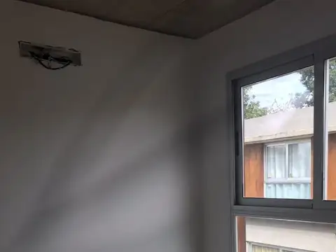 Casa 4 ambientes con 4 baños