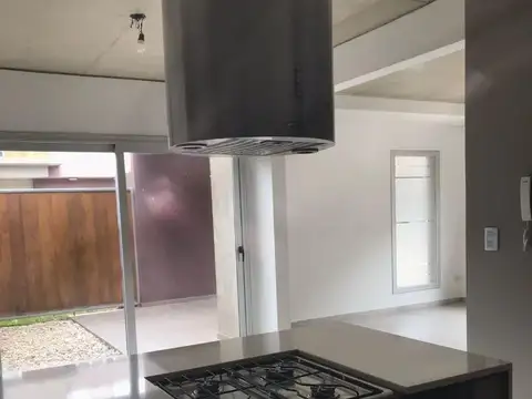 Casa en Alquiler al Norte