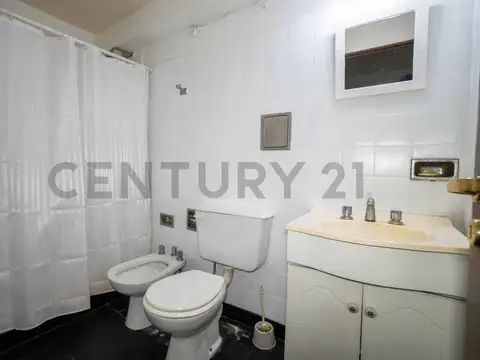 Departamento 4 ambientes con 1 baño