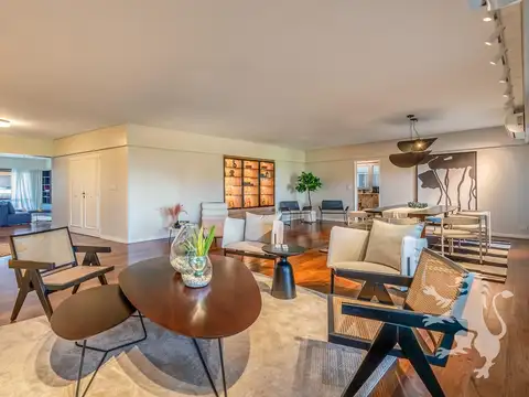 Departamento en Venta con 2 cocheras