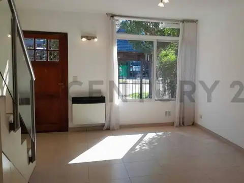 Casa en Alquiler 1990 años