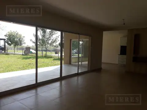 Casa en Alquiler Temporal al Noreste