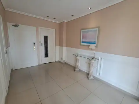 C. Dr. Juan Felipe Aranguren 3900