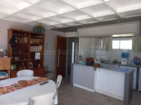 MENDIOLA 100, Piso 1