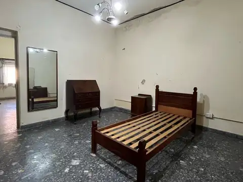 Casa en Venta en Parque Chacabuco, USD 190.000