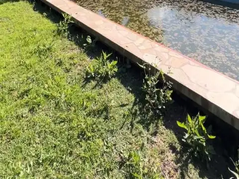 Casa en Venta con 6 cocheras