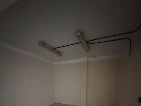 Depto Tipo Casa en Venta 50 años