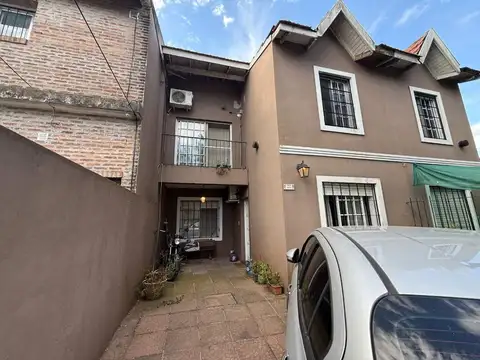 Depto Tipo Casa en Venta en Tigre Centro, USD 143.000