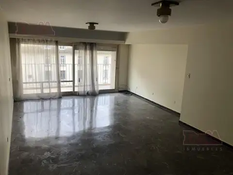 Departamento en Alquiler de 3 dormitorios