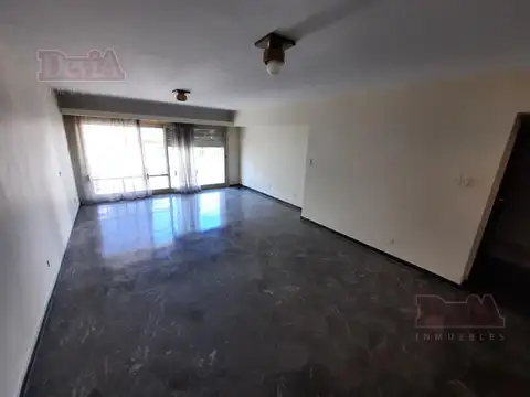 Avenida Las Heras al 2900