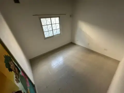 Depto Tipo Casa en Alquiler de 3 ambientes