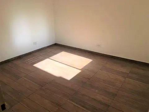 Depto Tipo Casa en Venta 35 años