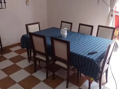 Depto Tipo Casa en Venta 60 años