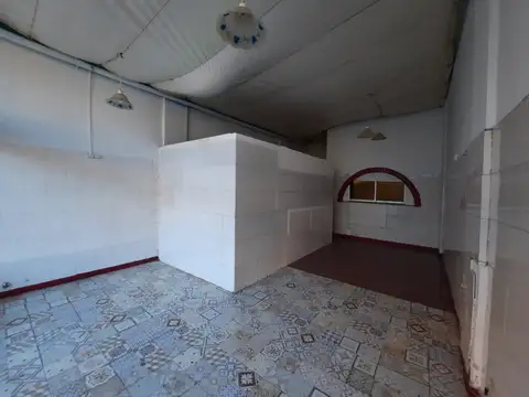 OPORTUNIDAD LOCAL CENTRICO RETASADO