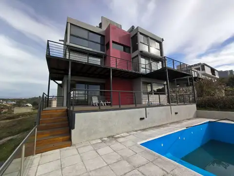CASA 3 DORM CON VISTA AL LAGO VILLA CARLOS PAZ