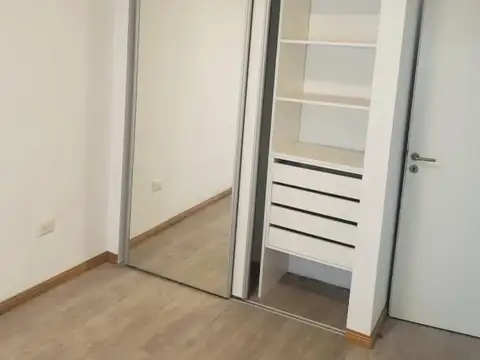 Venta 2 ambientes + Patio Villa Santa Rita 5 años antiguedad