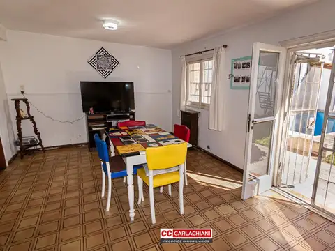Venta Casa interna en Fisherton de 3 dormitorios 2 baños piscina y quincho cubierto