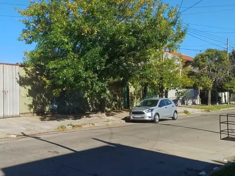 Galpón en Venta en Lanus Oeste, Lanus