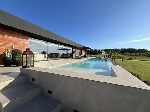 Laguna de los Cisnes, Ruta Interbalnearia, KM 108