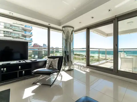 Departamento en Venta en Playa Brava, USD 898.000