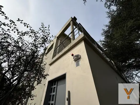 Casa 6 ambientes con 3 baños