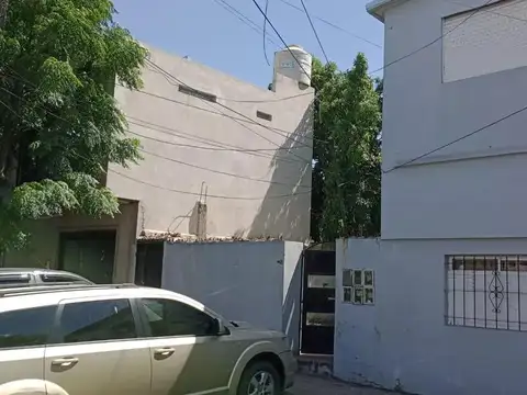 Almirante Solier e/ Elizalde y Jose Ingenieros