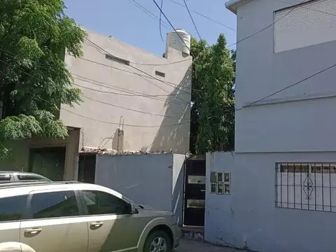 Almirante Solier e/ Elizalde y Jose Ingenieros