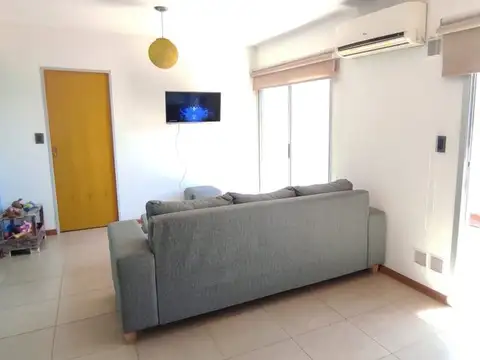 Departamento en Alquiler en Moron, $ 550.000